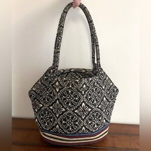 Vera Bradley Black White shoulder bag
